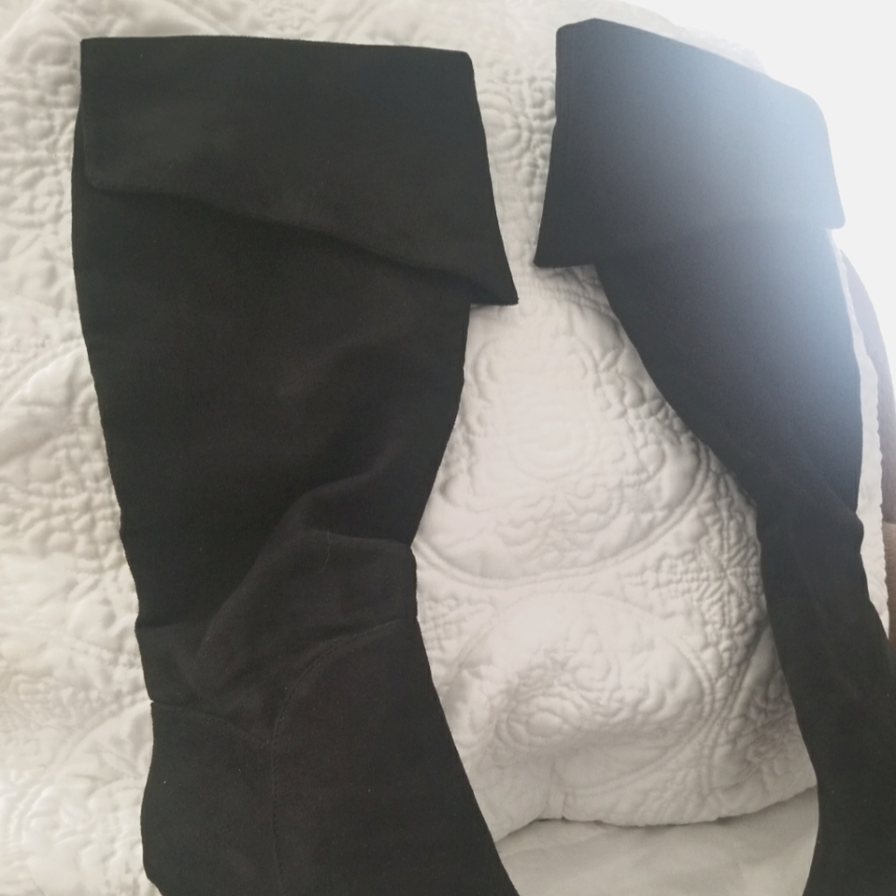 Rock & Republic Suede Boot
